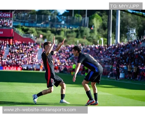 巴黎与巴塞罗那的巅峰对决足球盛宴即将上演谁能笑到最后